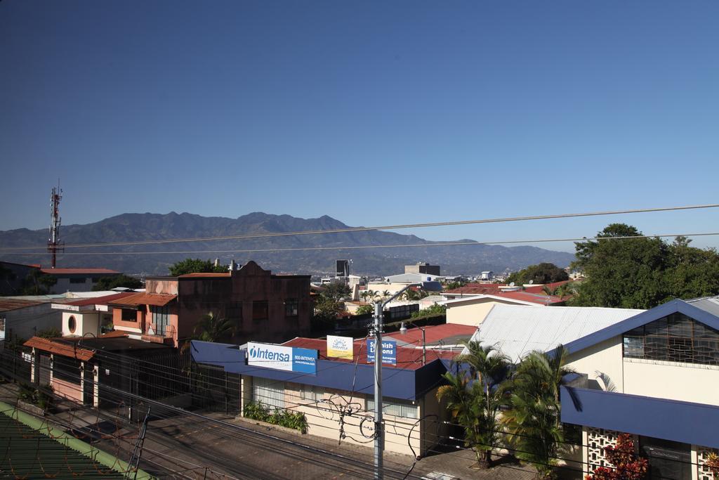 Sofia In Escalante, Center San José